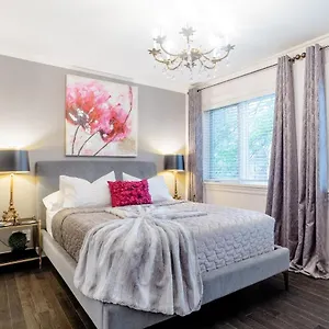Maison d'hôtes Downtown Luxury Victorian Retreat
